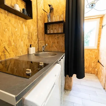 Studio Near Old - Atypical - Tram At 10 M Apartment Nice